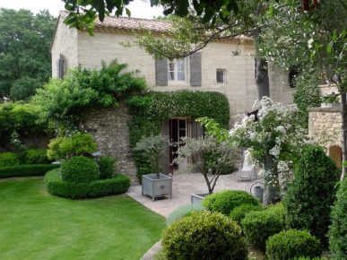 стиль ландшафтного дизайна французский сад